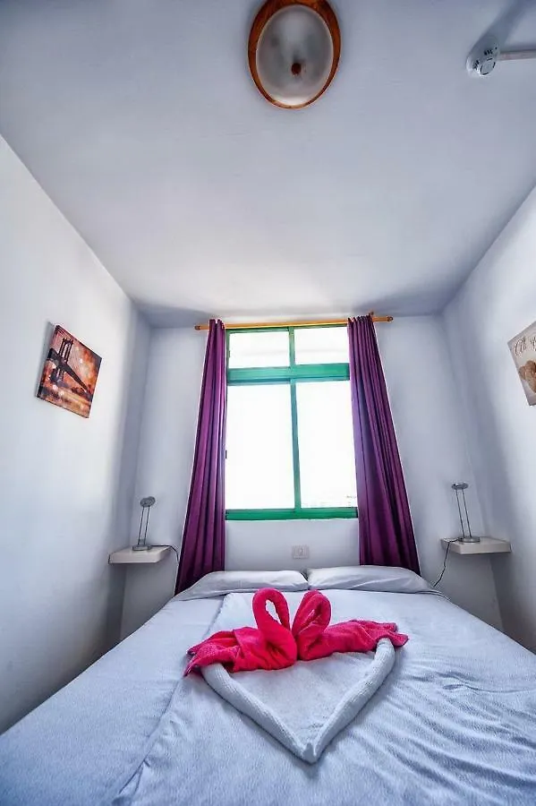 Apt With Terrace Facing Amadores Beach Hiszpania