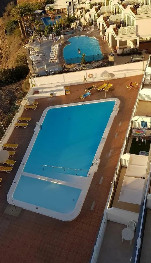 Apt With Terrace Facing Amadores Beach