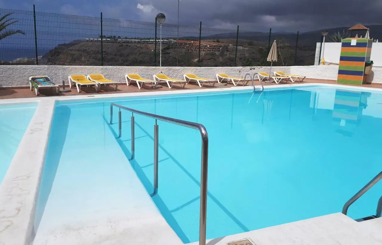 Apt With Terrace Facing Amadores Beach 0*,